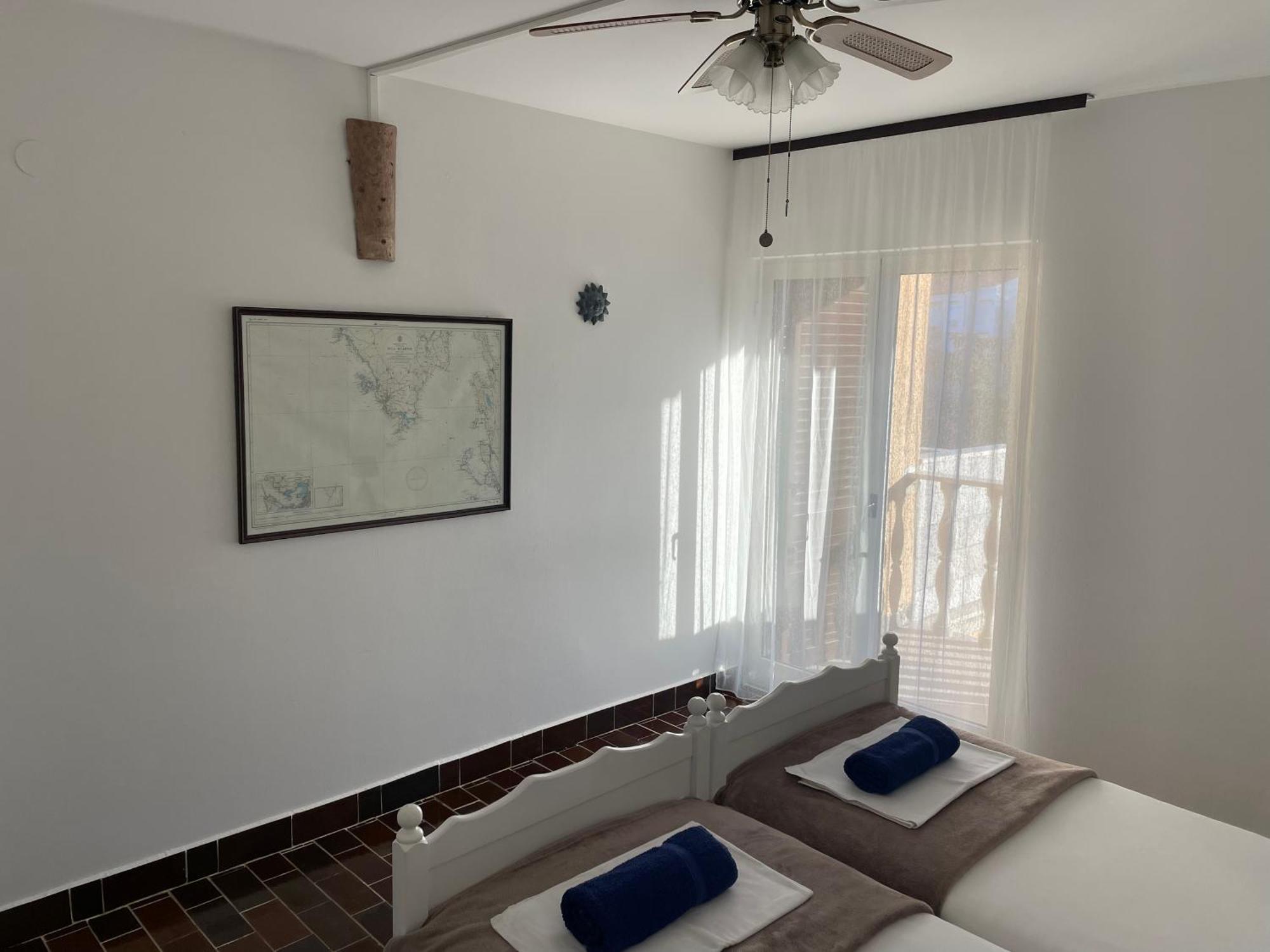 Guesthouse Antonija 베리로신즈 외부 사진